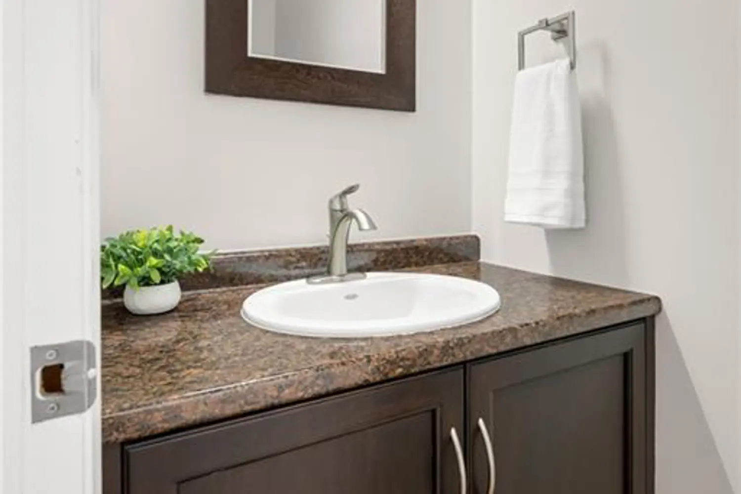 Additional image 5 of 279 Zeller Drive