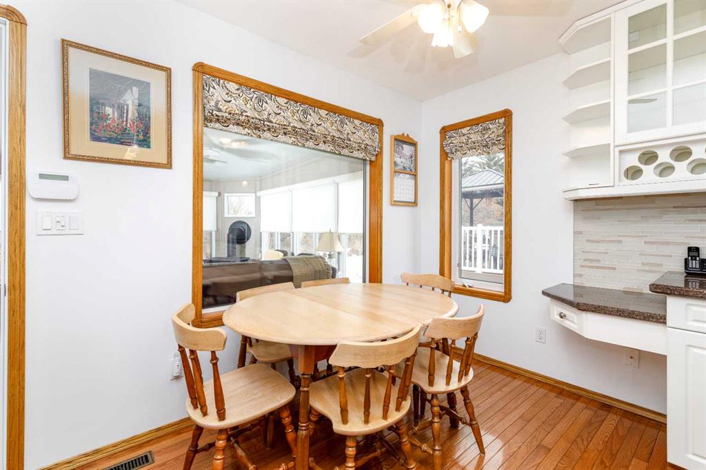 Additional image 5 of 145 Doran Crescent, Red Deer, AB, T4R 2M8