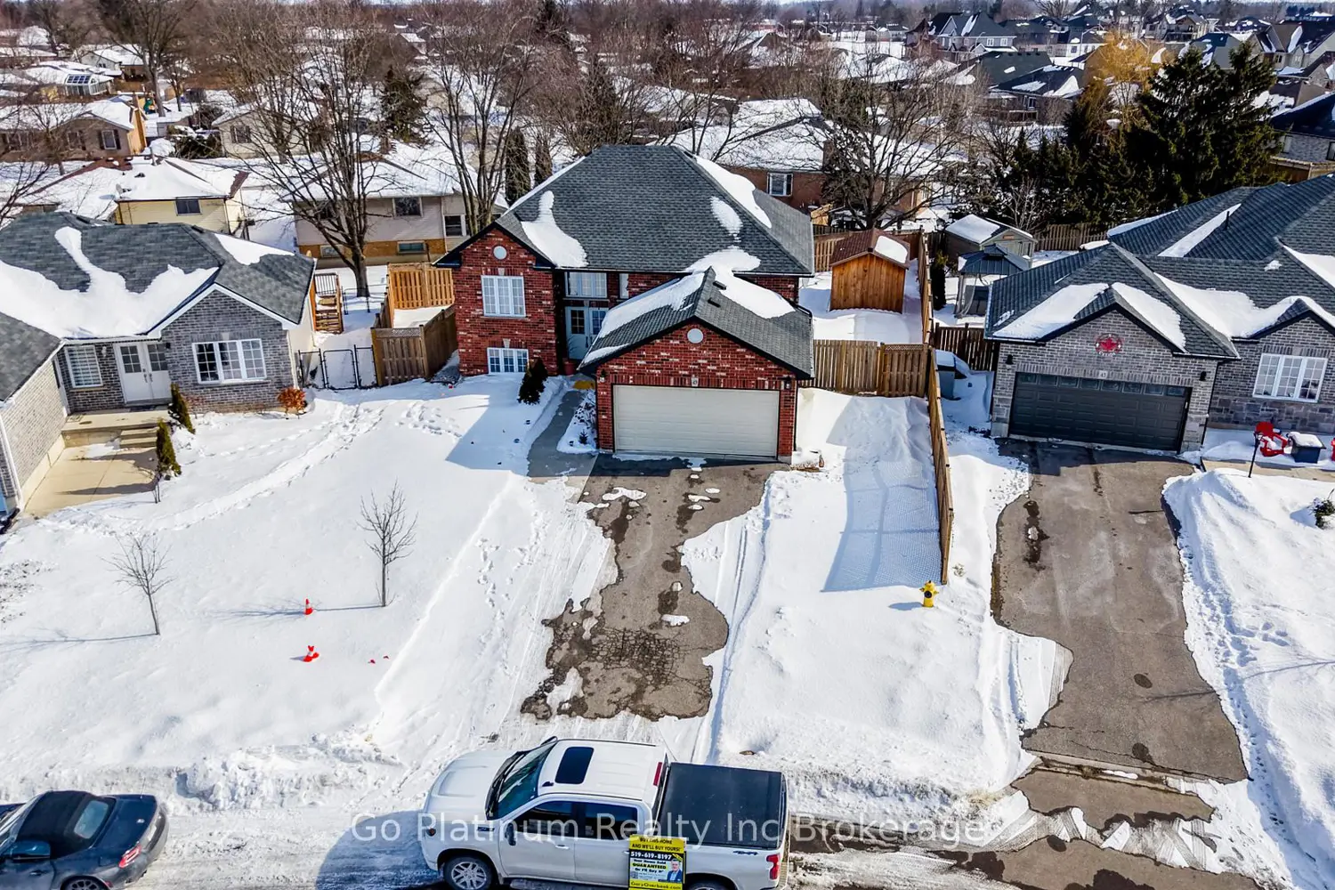 Additional image 16 of 49 Dennis Drive