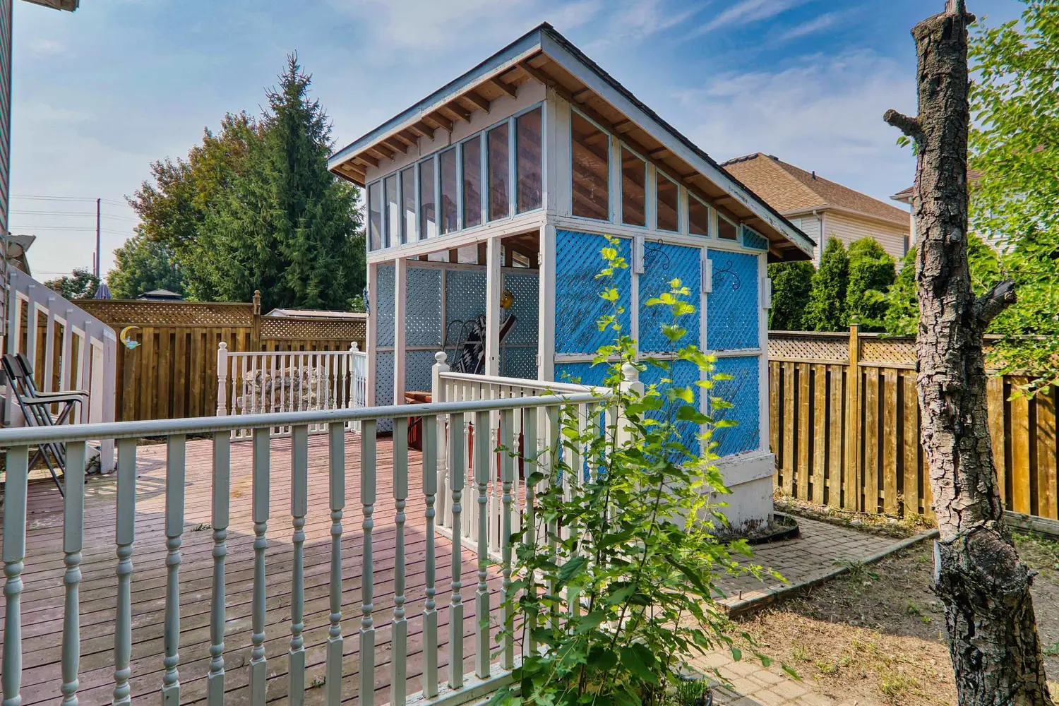 Additional image 20 of 11 Cozocar Crescent