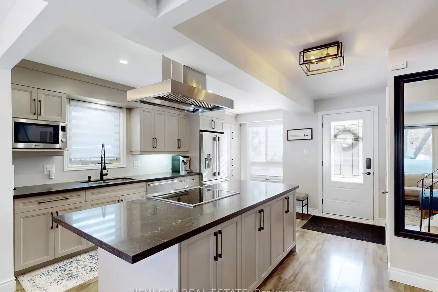 Additional image 5 of 7189 Joliette Crescent