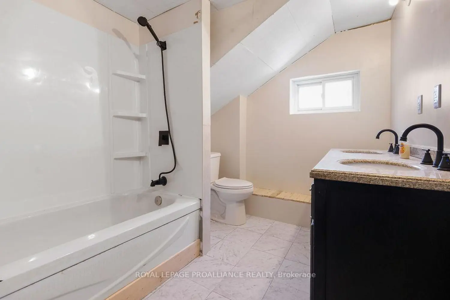 Additional image 16 of 25 Thomas Street