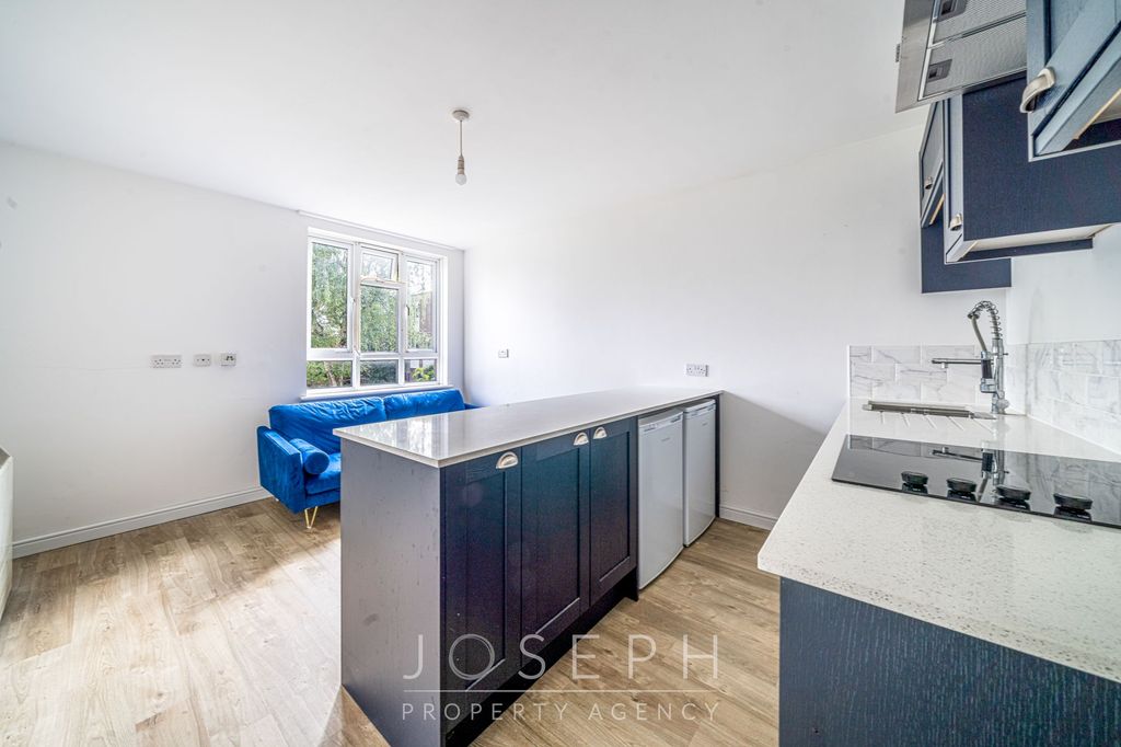 Additional image 5 of 26 bed property for saleLacey Street, Ipswich IP4