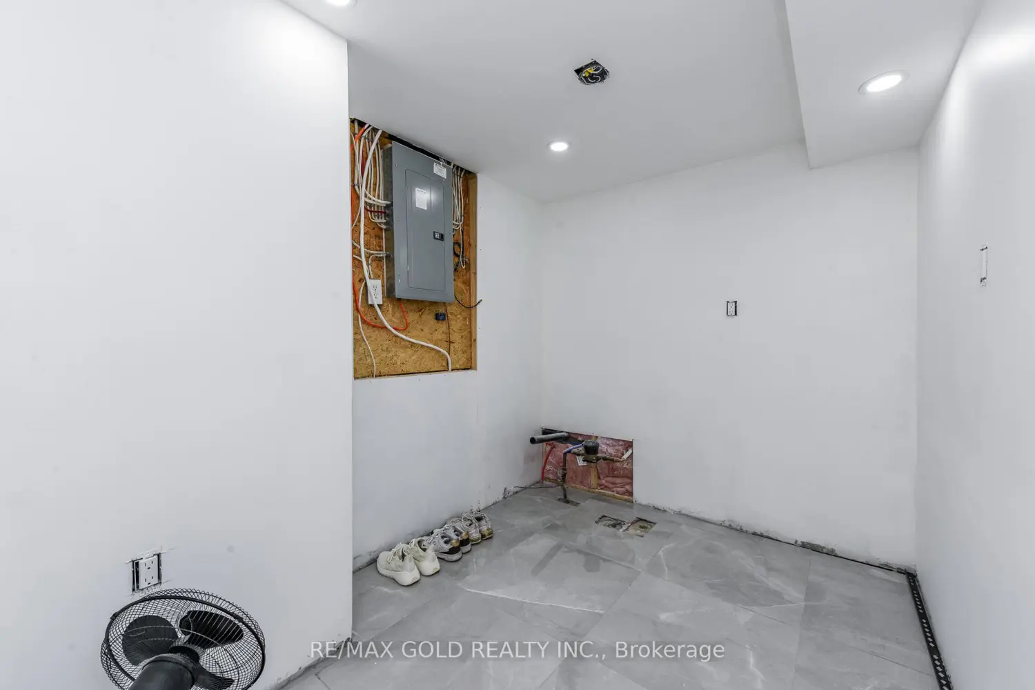 Additional image 18 of 3409 Mcdowell Drive