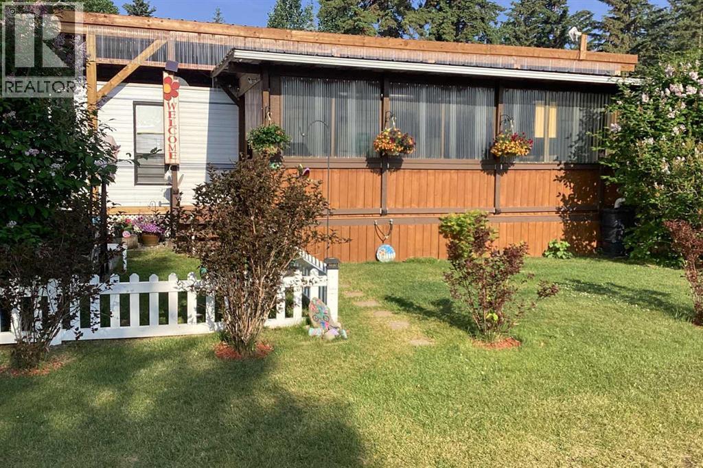 76, 12030 Twp Rd 422