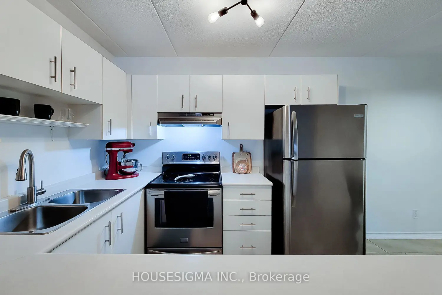 Additional image 6 of 4003 Kilmer Drive 204