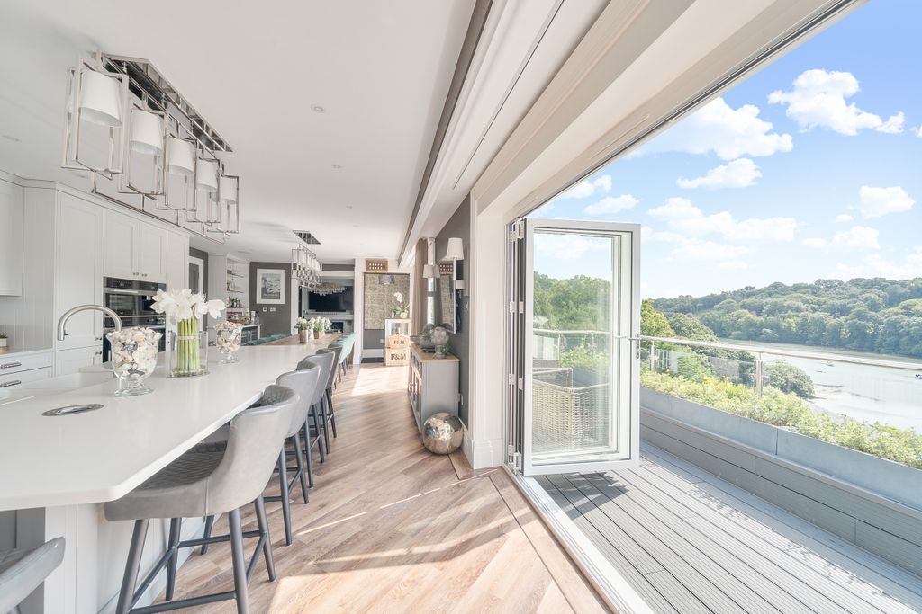 5 bed detached house for saleMalpas, Truro, Cornwall TR1 photo 3