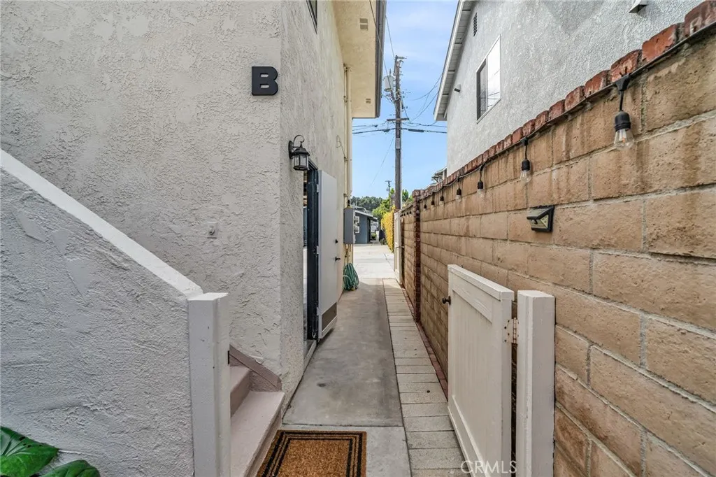 Additional image 7 of 185 Costa Mesa Street Unit B, Costa Mesa, CA 92627