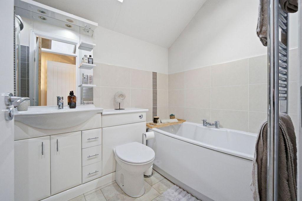 Additional image 25 of 5 bed detached house for saleTy'n-Y-Coedcae, Machen, Caerphilly CF83