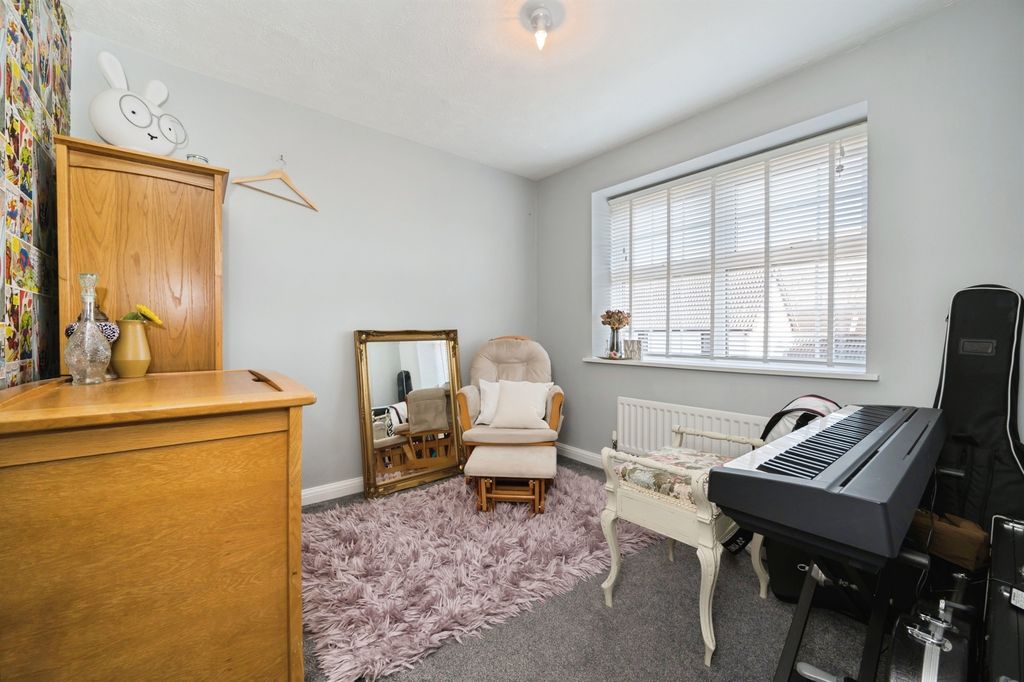 Additional image 21 of 4 bed link detached house for saleBeattie Rise, Hedge End, Southampton SO30