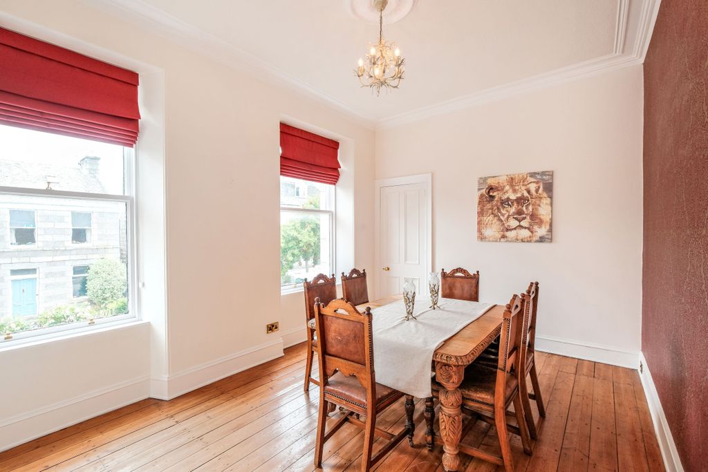 Additional image 9 of 3 bed flat for sale28 Grosvenor Place, Rosemount, Aberdeen AB25