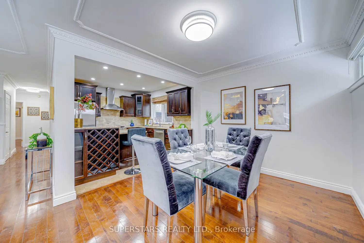 5 Terrington Court photo 3