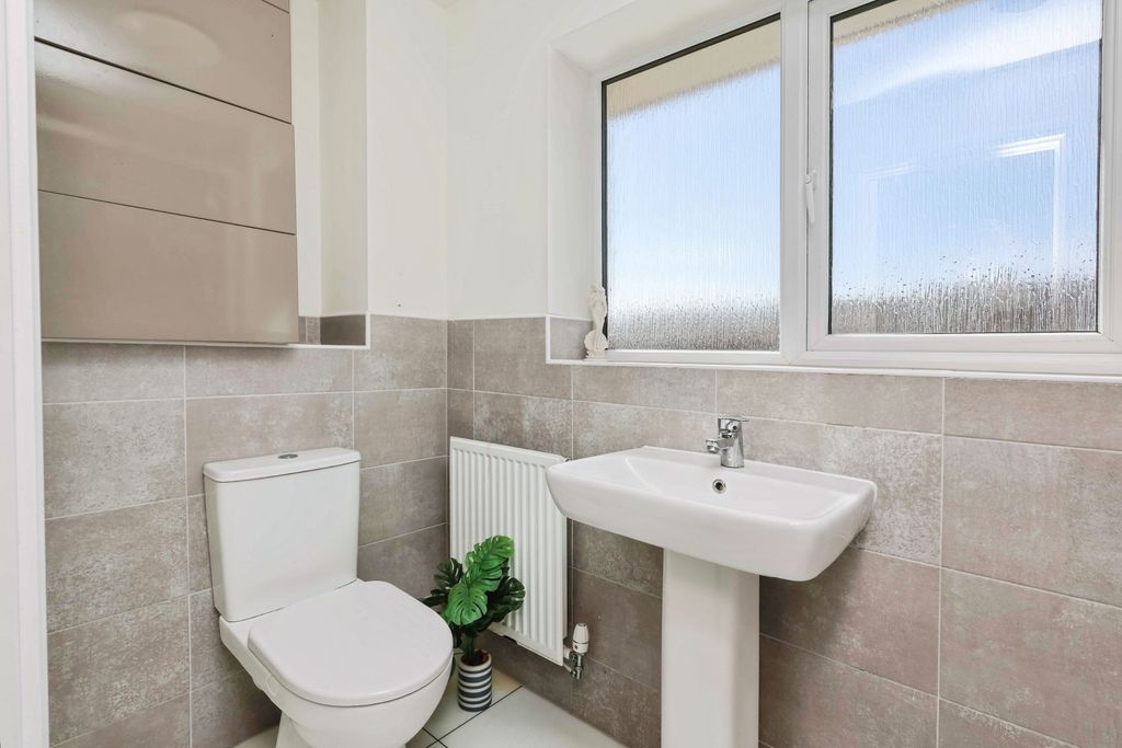 Additional image 14 of 3 bed detached house for saleOak Tree Crescent, Worcester WR5