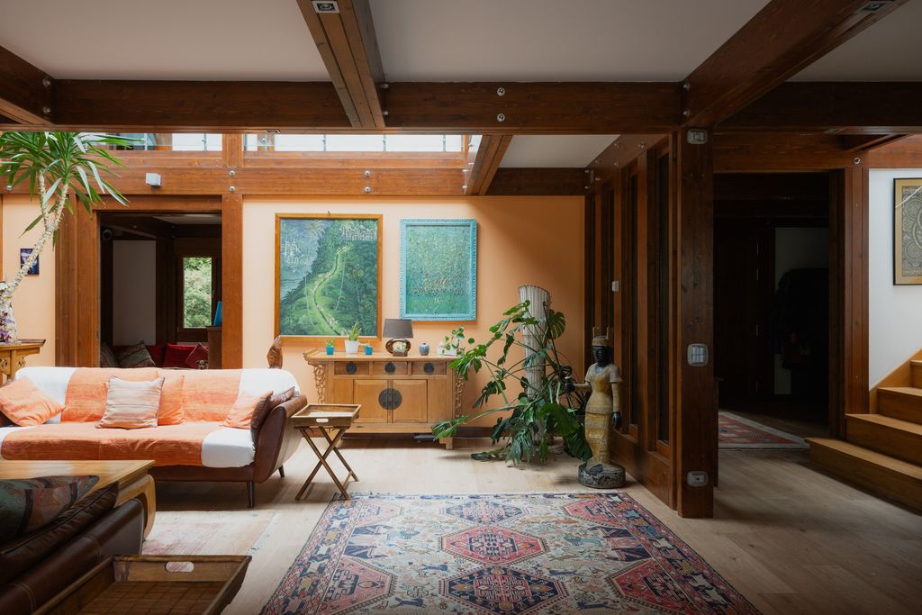 Additional image 10 of 6 bed detached house for saleBlue Gates, Blue Gates, Coton, Cambridgeshire CB23