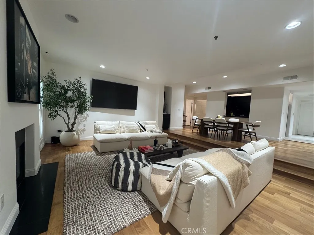 Additional image 38 of 12011 Goshen Ave Unit 104, Los Angeles, CA 90049