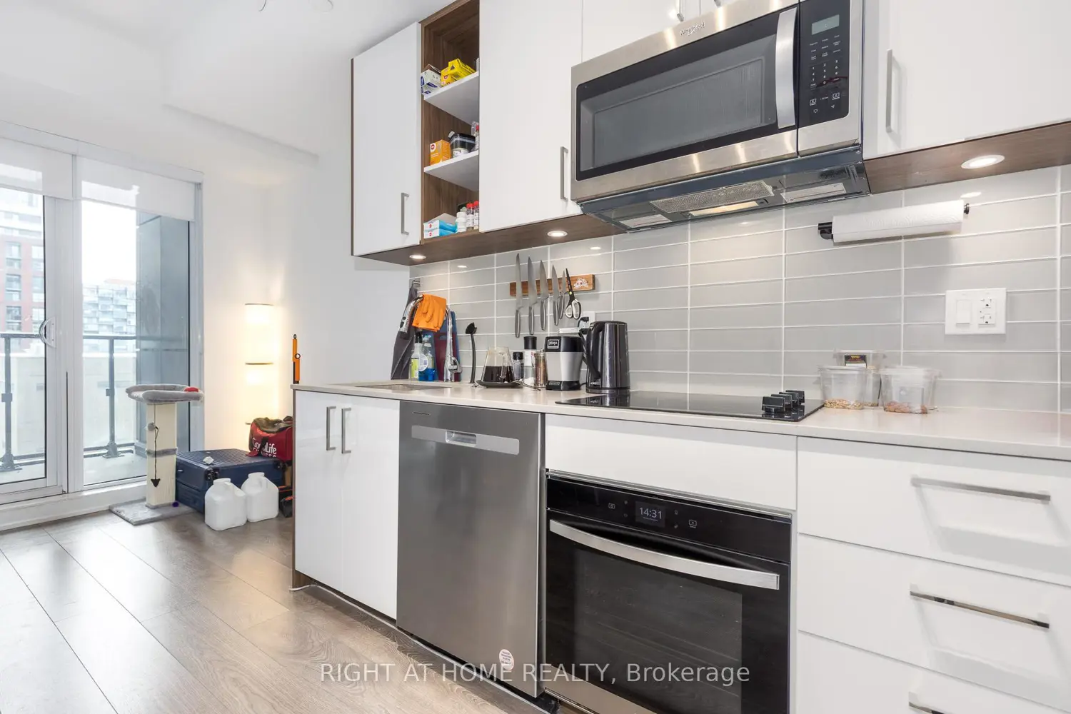 Additional image 6 of 543 Richmond Street 623