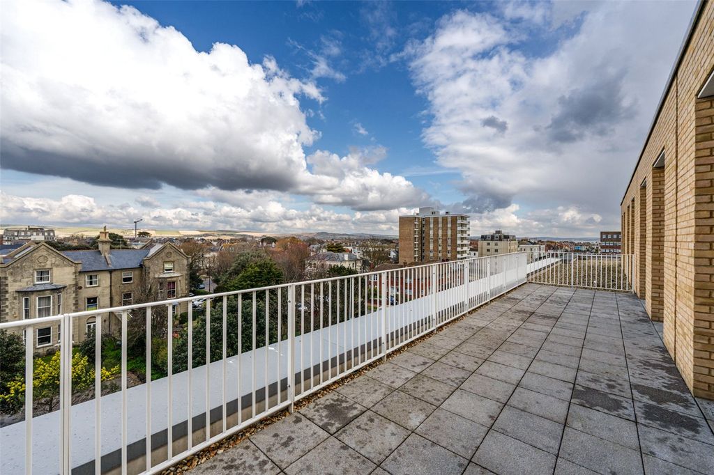Additional image 28 of 3 bed flat for saleBayside Apartments, 62 Brighton Road, Worthing, West Sussex BN11