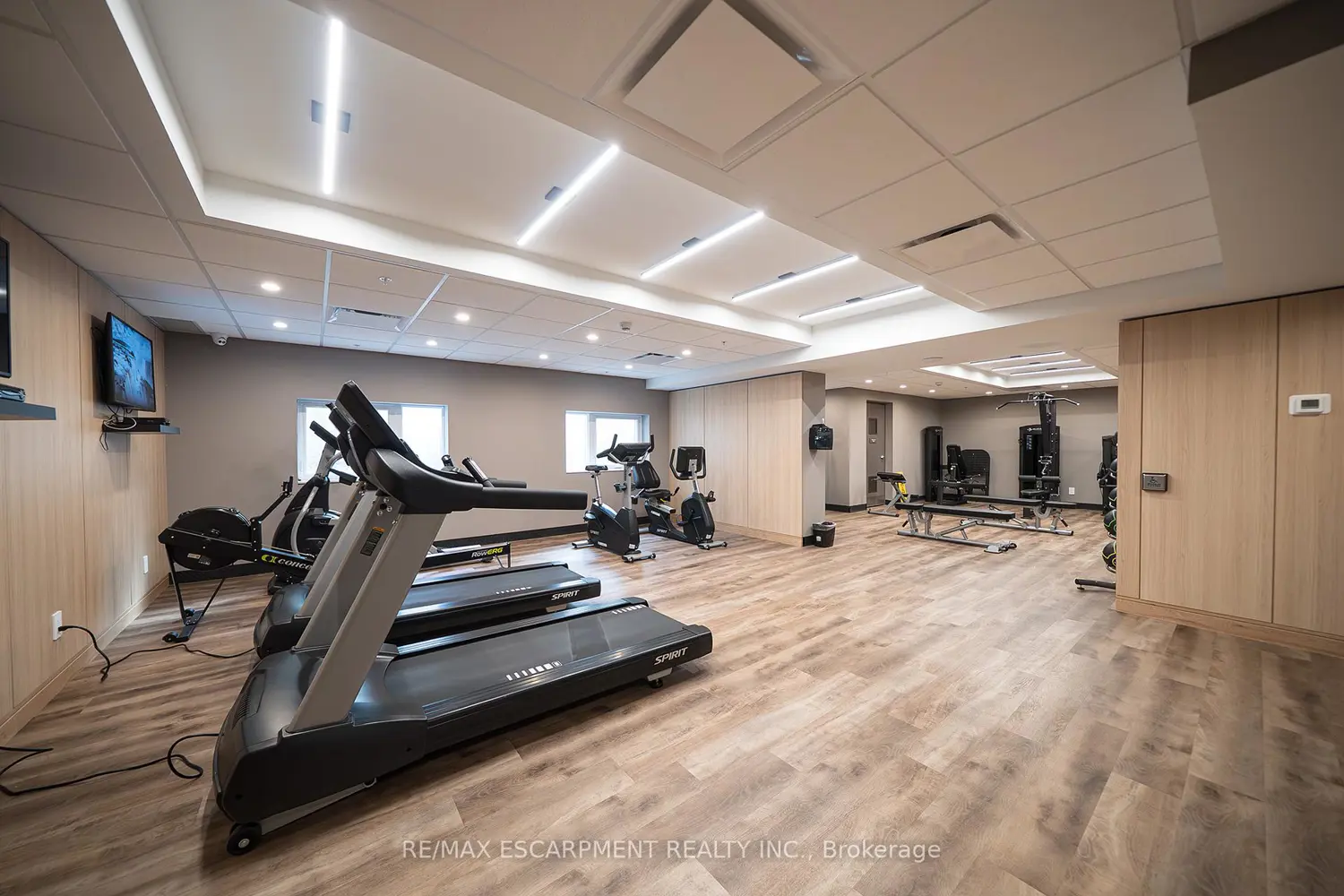 Additional image 11 of 34 Norman Street 502