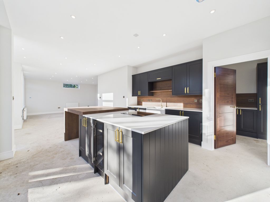 Additional image 7 of 4 bed detached house for saleLanark Road, Carluke ML8