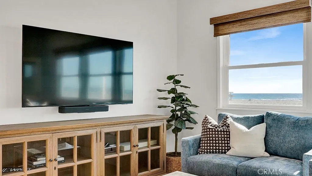 Additional image 33 of 3206 W Oceanfront, Newport Beach, CA 92663