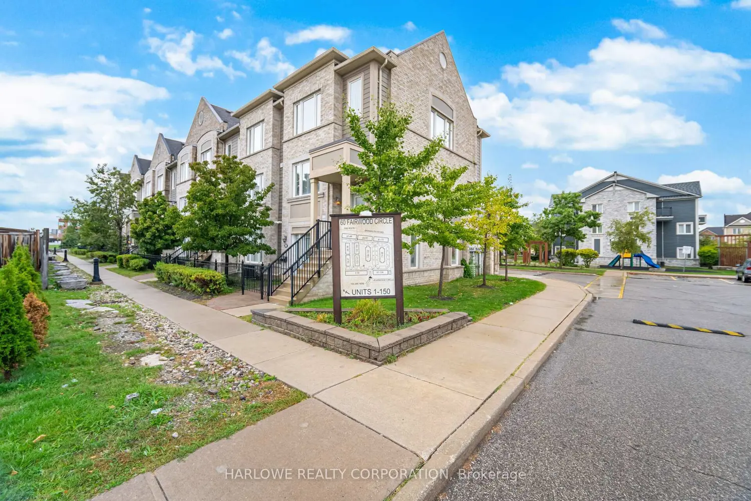 Additional image 19 of 60 Fairwood Circle 11