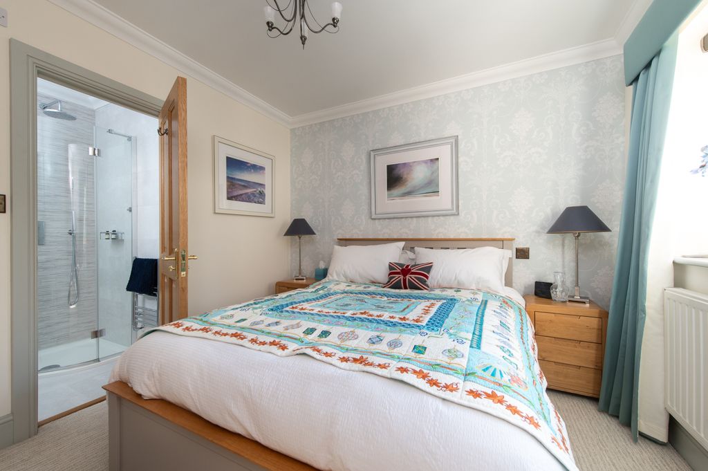 Additional image 16 of 5 bed detached house for saleSale Green, Worcestershire WR9
