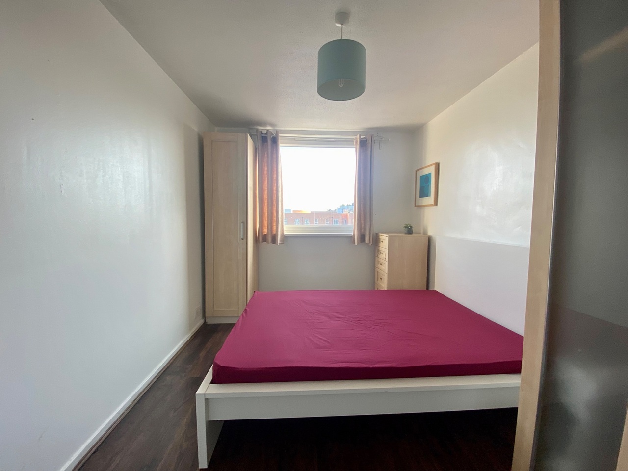 Additional image 2 of Room in a Shared House, Roslin House, E1W, N1 7GU