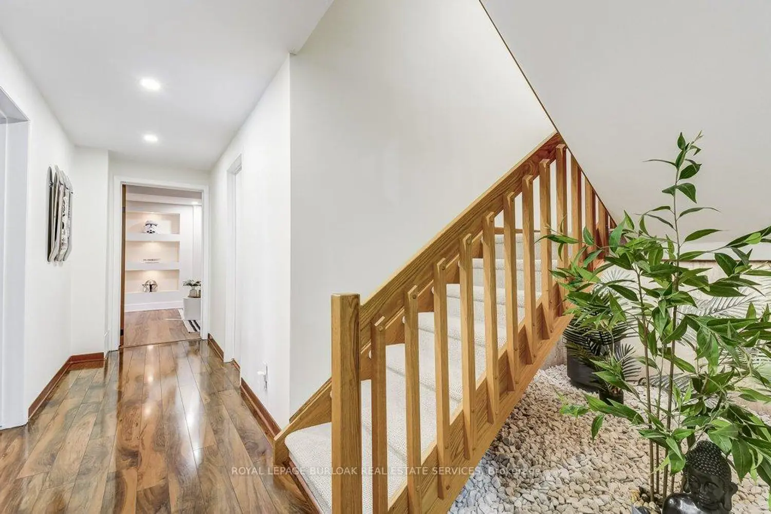 Additional image 18 of 9 Foresthill Crescent