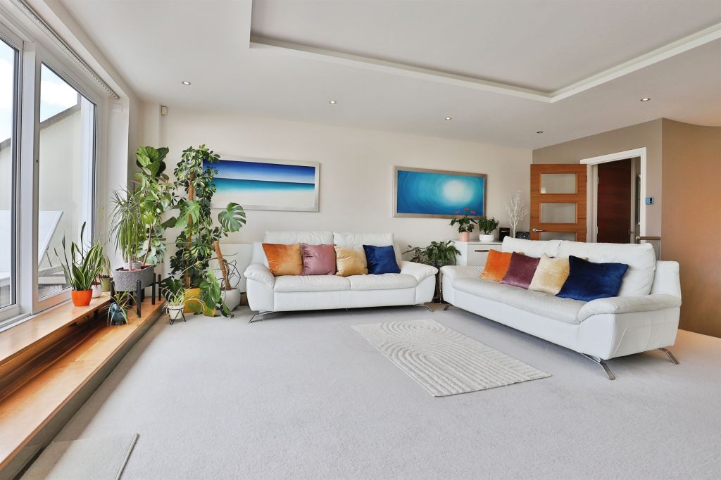 Additional image 10 of 3 bed maisonette for saleSeacombe Road, Poole BH13