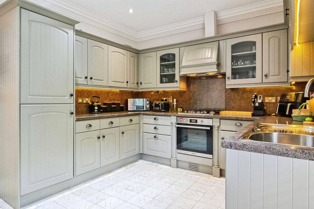 Additional image 3 of 3 bed flat for saleRedwood Drive, Brandesburton, Driffield YO25