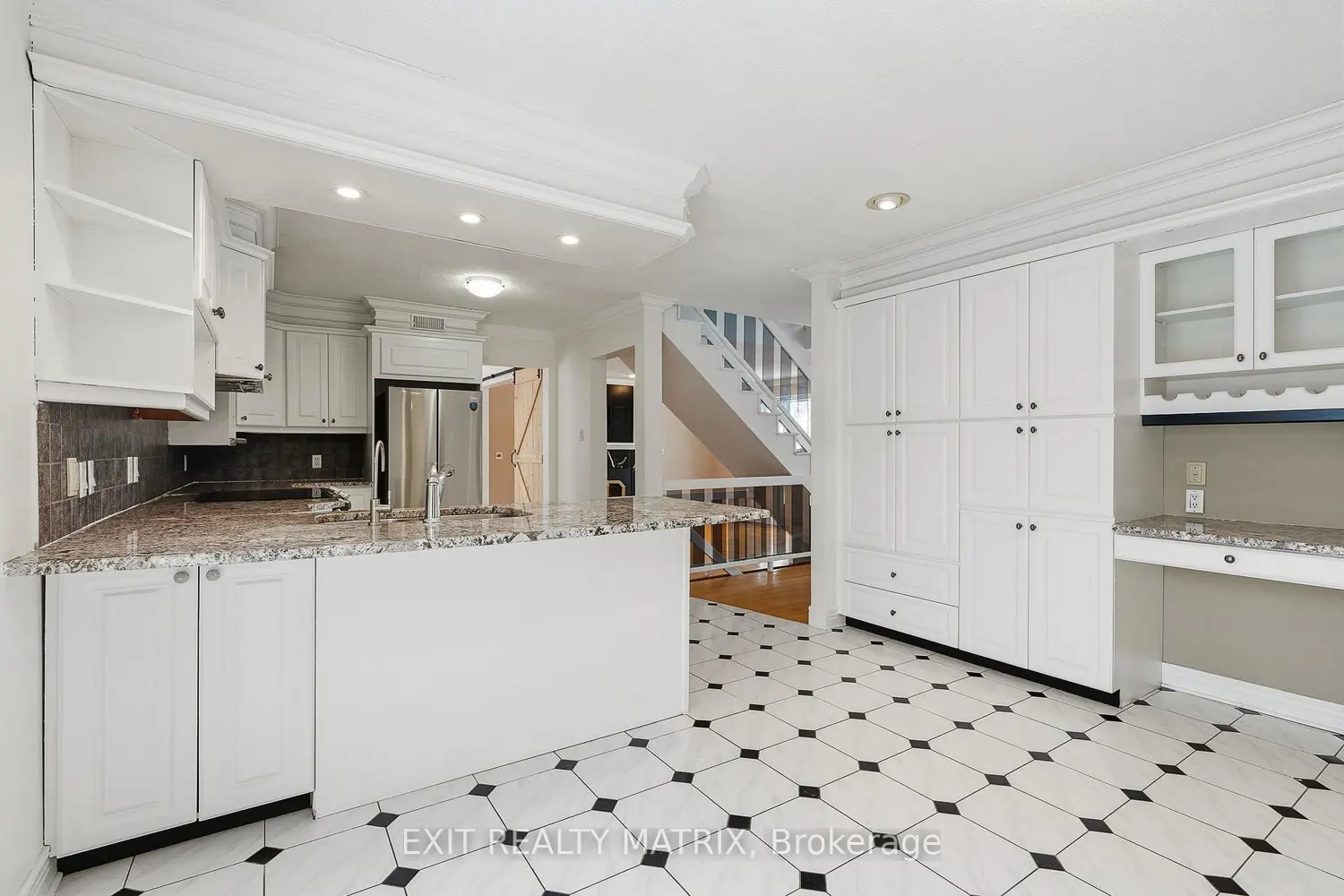 Additional image 7 of 203 Montee Outaouais Road