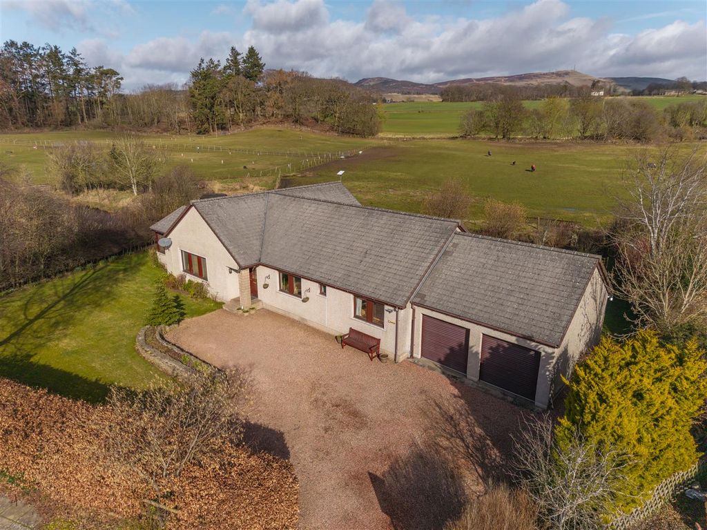 4 bed detached bungalow for saleRosemill Road, Bridgefoot, Dundee DD3