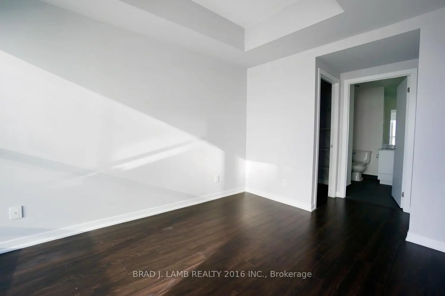 Additional image 7 of 51 East Liberty Street 2211