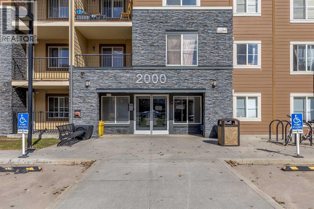 2214, 81 Legacy Boulevard SE