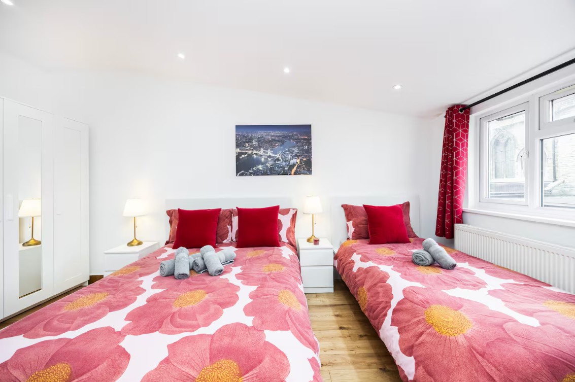 Additional image 2 of 2 Bed Flat, North End Road, W14, N1 7GU