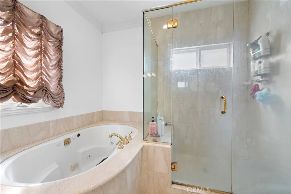Additional image 16 of 414 Carnation Avenue Unit Upper, Corona Del Mar, CA 92625