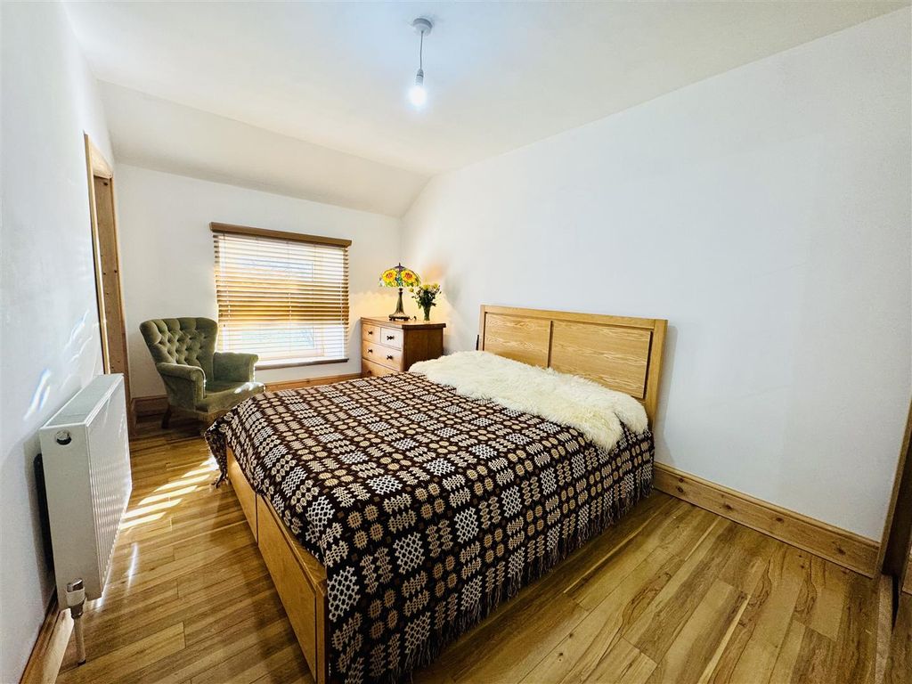 Additional image 32 of 7 bed property for saleClarence Street, Brynmawr, Ebbw Vale NP23