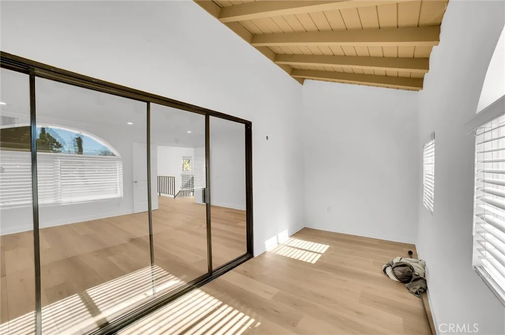 Additional image 102 of 18839 Miranda St, Tarzana, CA 91356