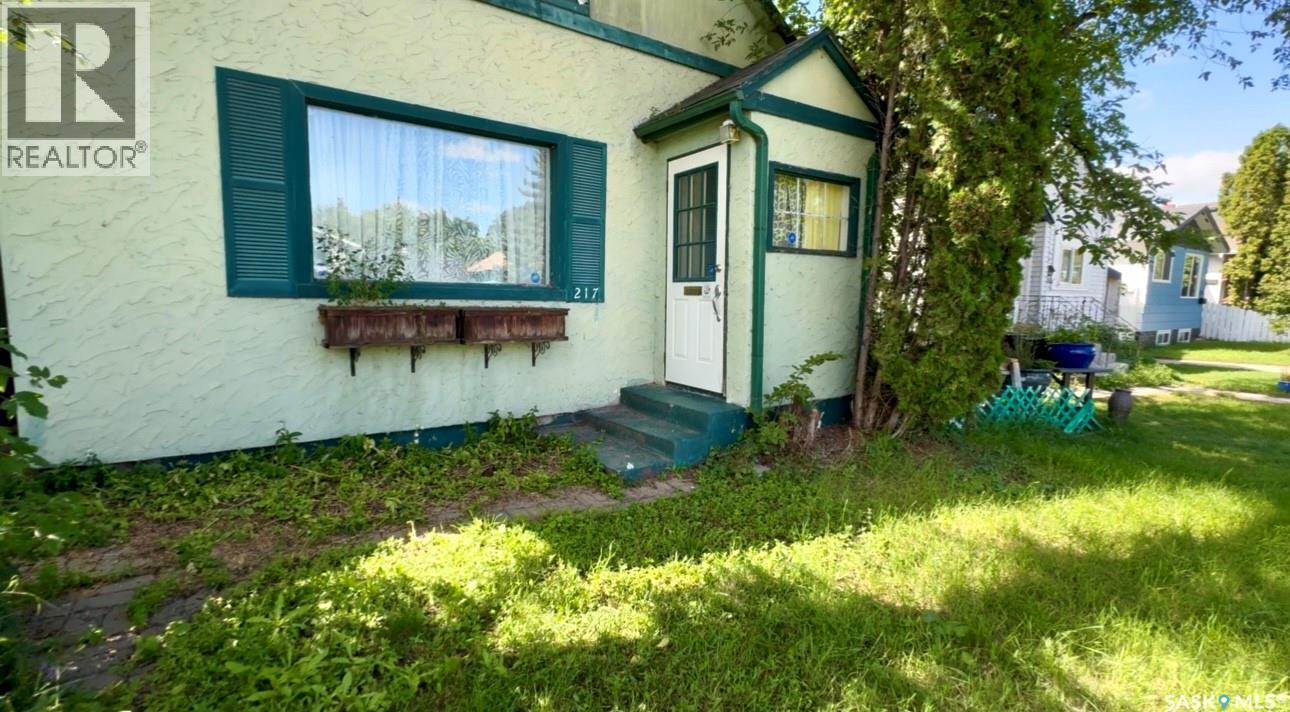 Additional image 3 of 217 L Avenue N, Saskatoon, SK, S7L2P3
