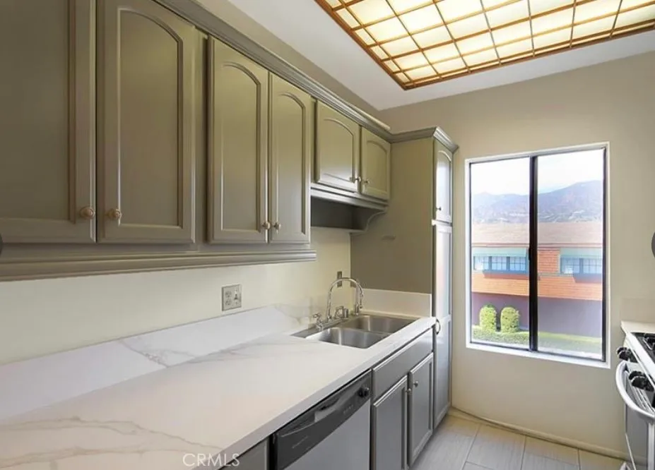 Additional image 13 of 409 Burchett St Unit 315, Glendale, CA 91203