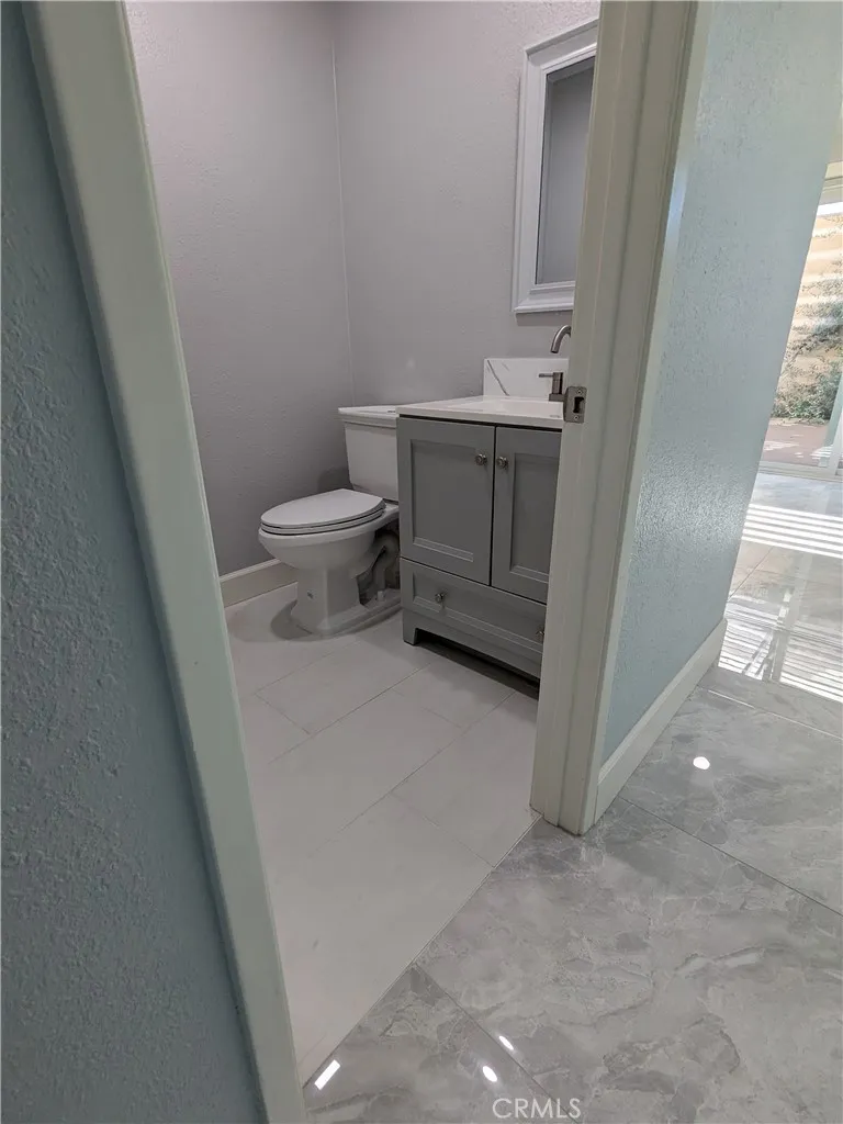 Additional image 27 of 47 Heritage, Irvine, CA 92604