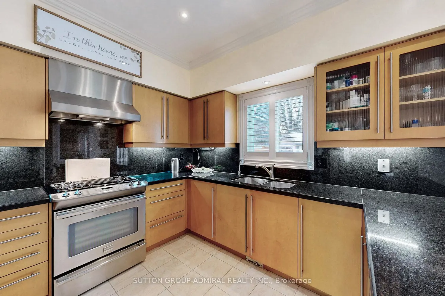 66 Tuscana Boulevard photo 4