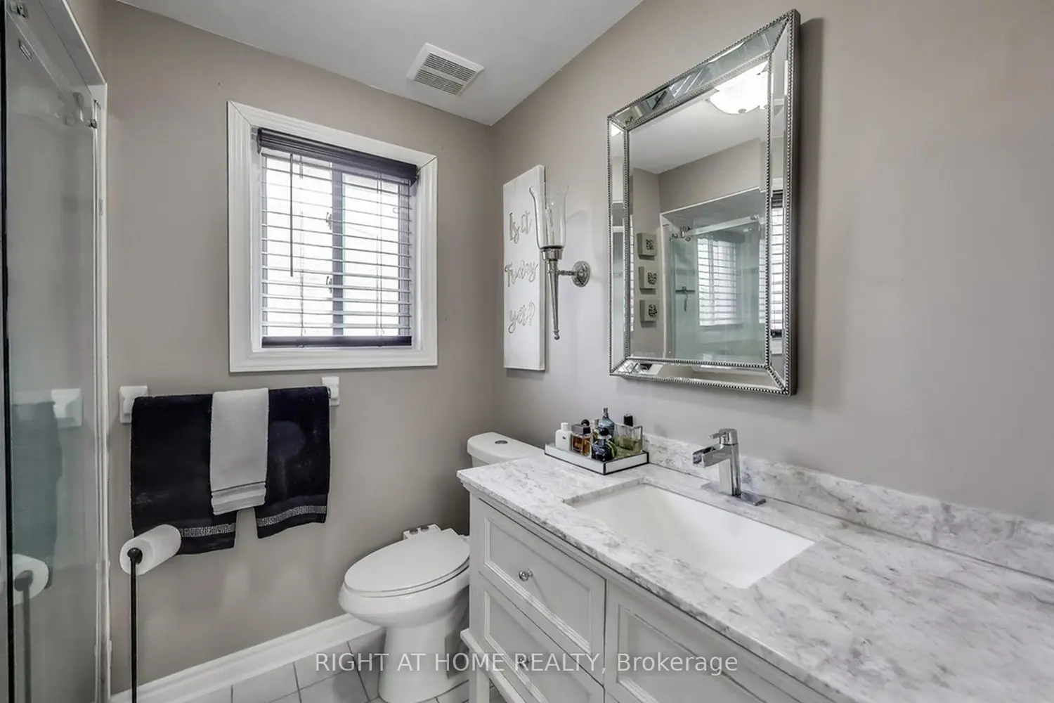 55 Knupp Road photo 4