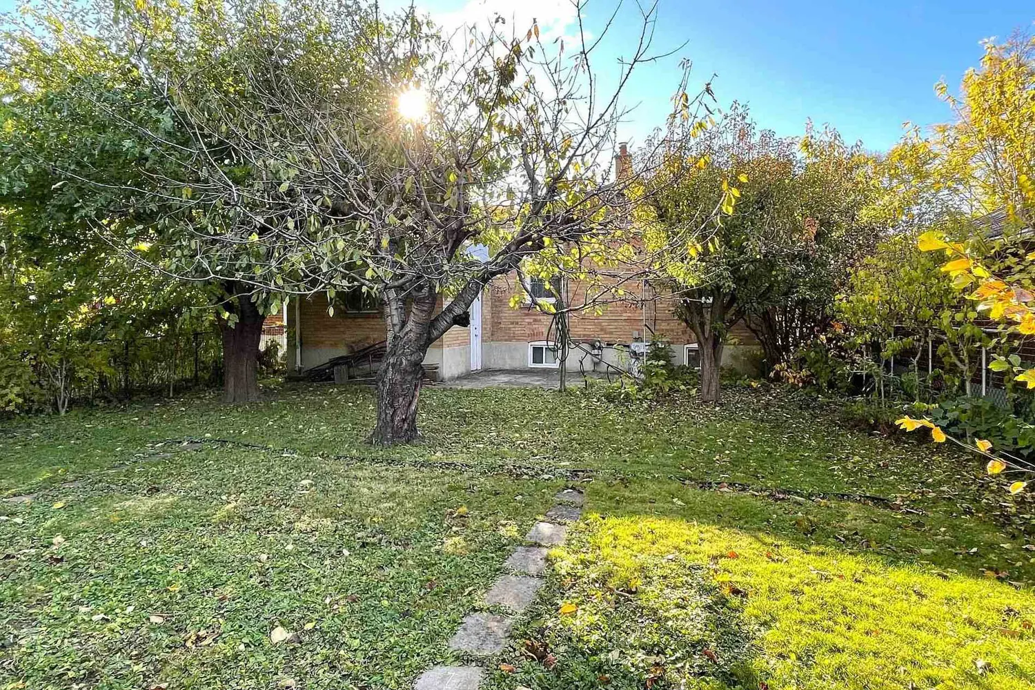 Additional image 6 of 36 Alden Avenue