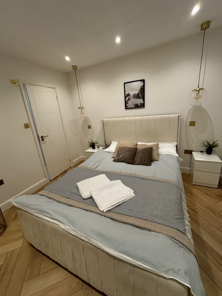 Additional image 5 of Studio Flat, Grafton Road, NW5, N1 7GU