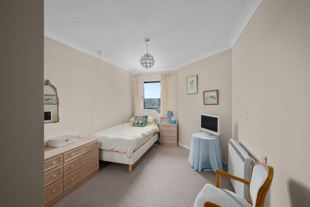 Additional image 9 of 2 bed flat for saleFlat 39 St. Vincent Court, St. Vincent Street, Broughty Ferry DD5