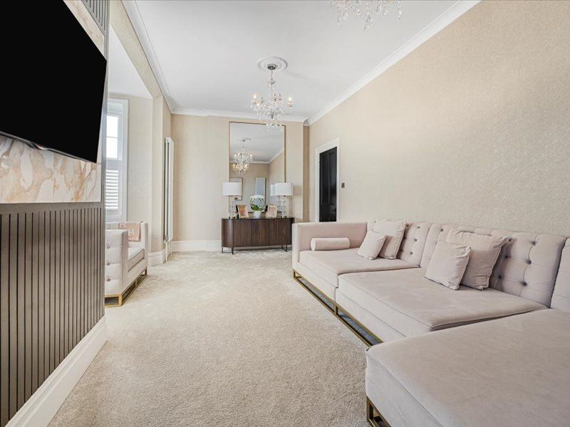Additional image 6 of 6 bed semi-detached house for salePark Street, Bridgend CF31