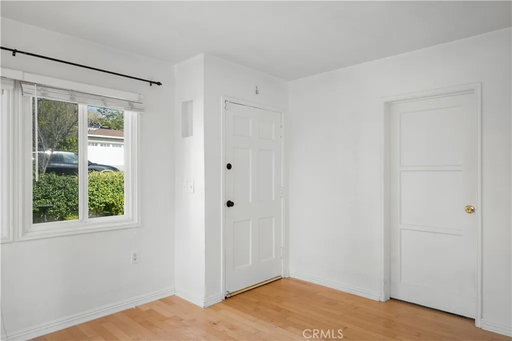 Additional image 5 of 3120 Alabama St, La Crescenta, CA 91214