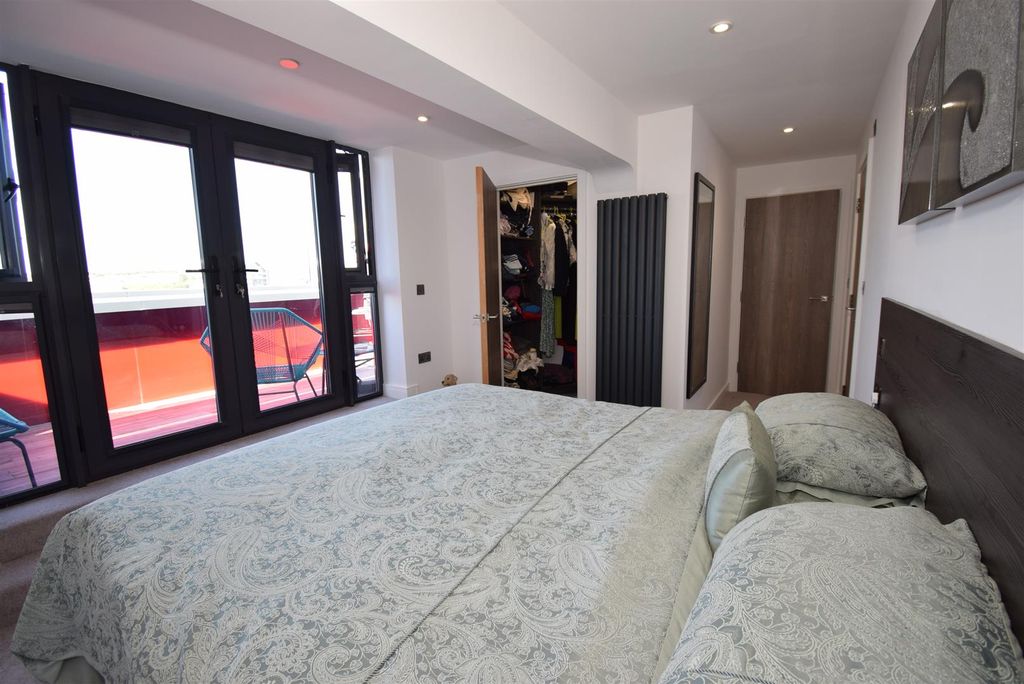 Additional image 17 of 2 bed flat for saleSouth Quays, Long Row, South Shields NE33