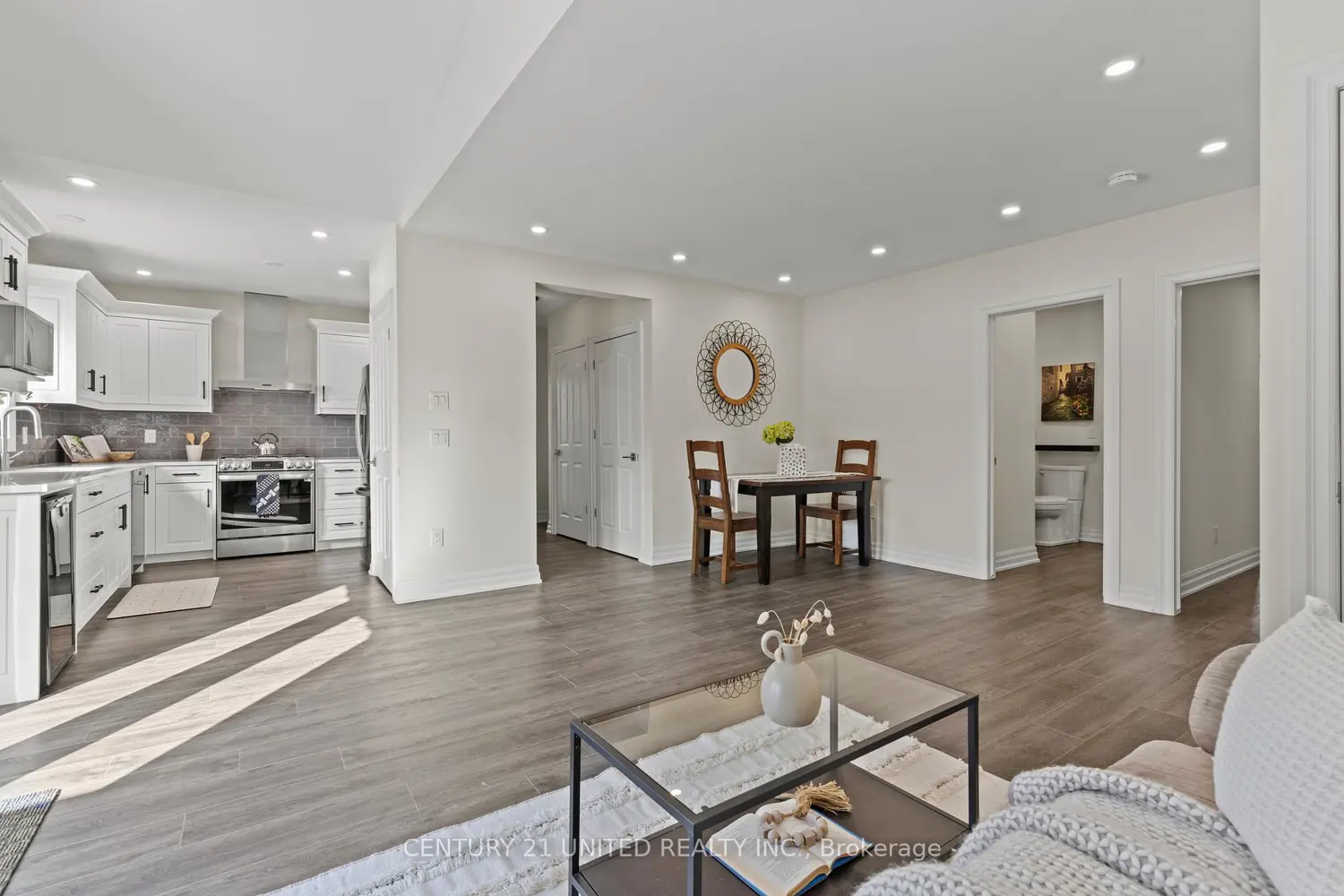 Additional image 18 of 882 Danforth Place